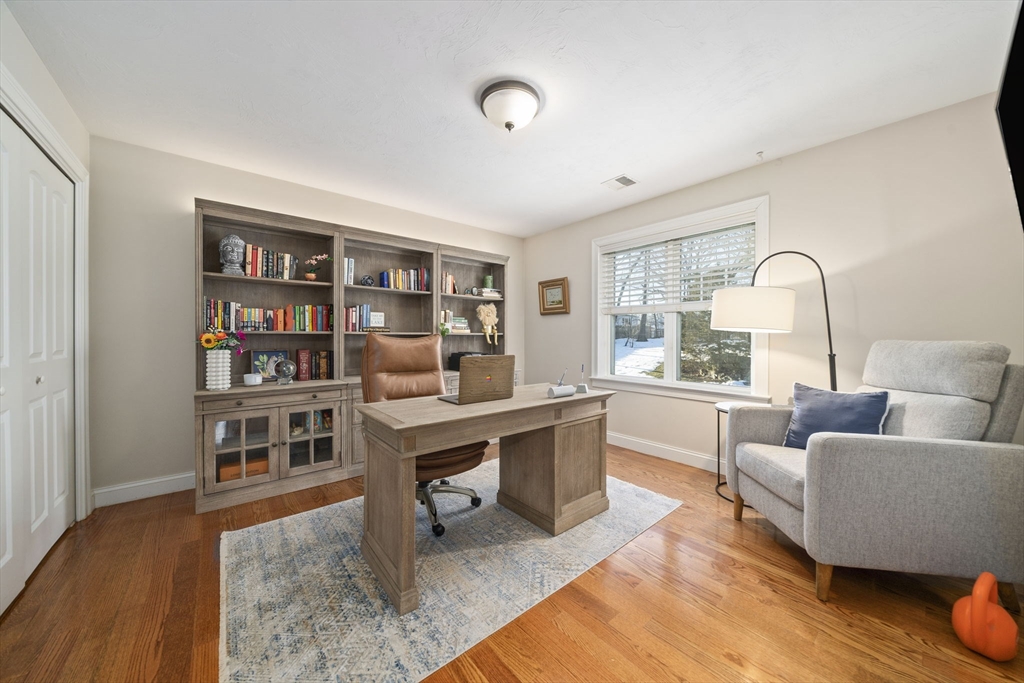 29 Arnold Road Weymouth, MA 02191 - Photo 22 of 42 Gallery Image 22