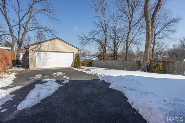 $255,000 | 321 Madison Avenue, St. Louis, MO 63119