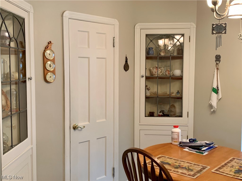 9450 West Moreland Road Parma, OH 44129 - Photo 6 of 22