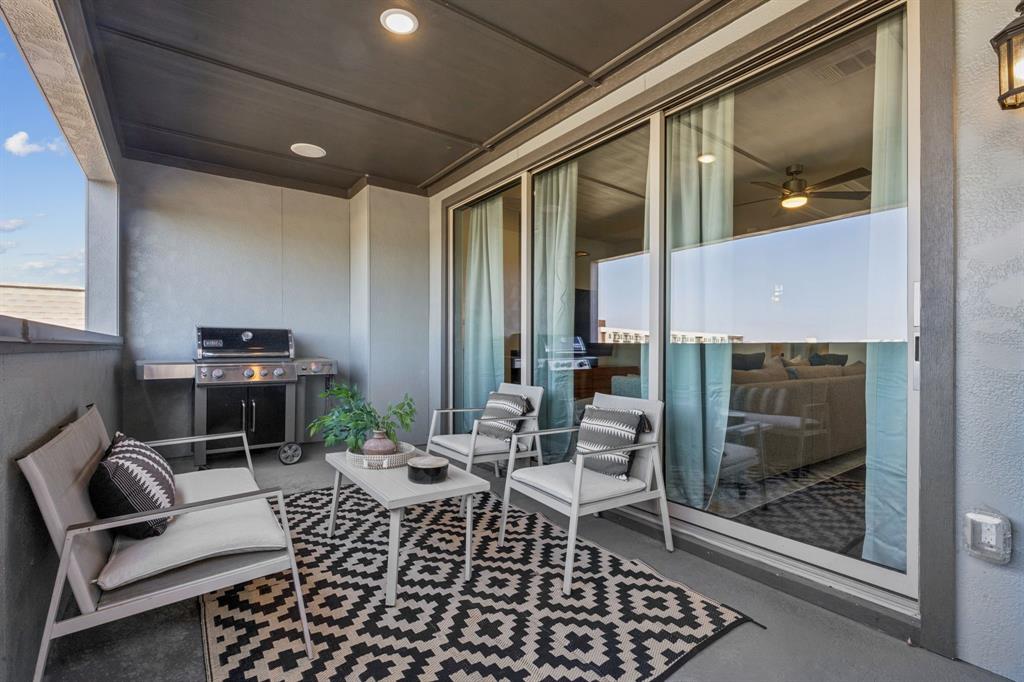 7121 Laurel Ridge Dallas, TX 75231 - Photo 18 of 25 a outdoor living space with furniture