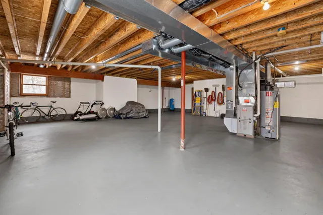 $575,000 | W9658 Stader Road, Whitewater, WI 53190