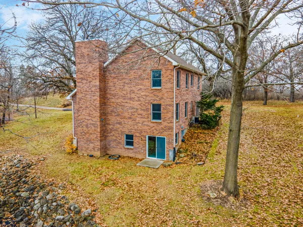 $560,000 | W9658 Stader Road, Whitewater, WI 53190