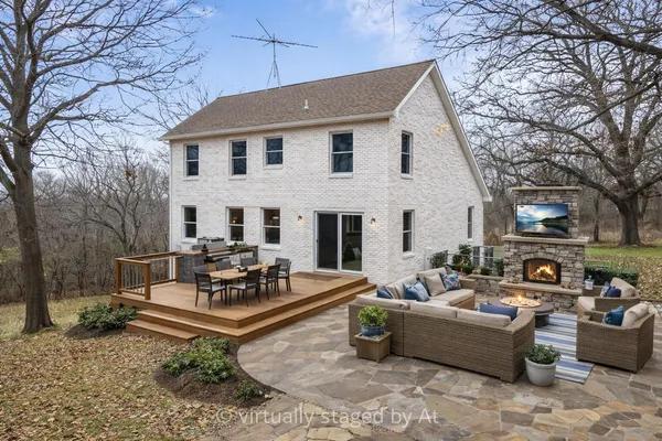 $560,000 | W9658 Stader Road, Whitewater, WI 53190