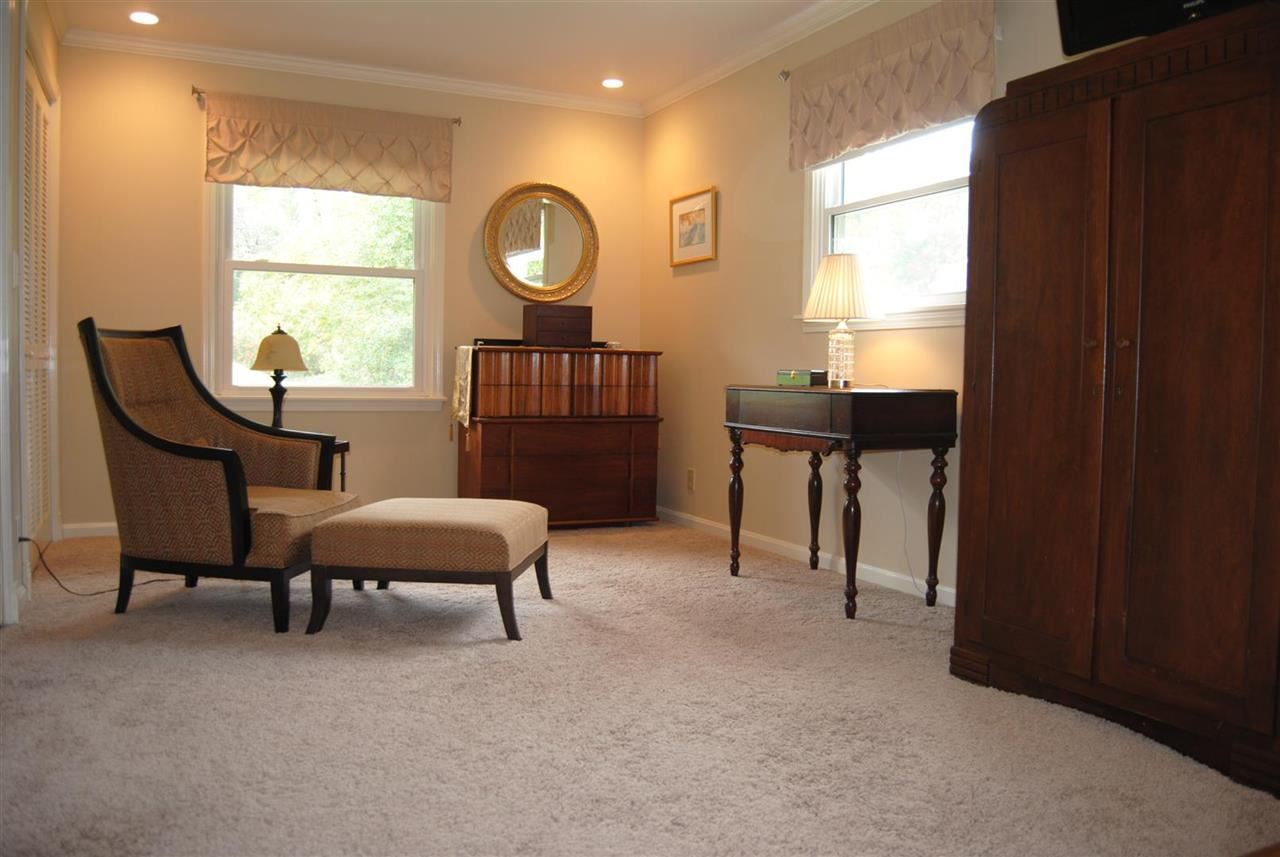 5619 Winston Road Evansville, IN 47710 - Photo 8 of 18 Gallery Image 8