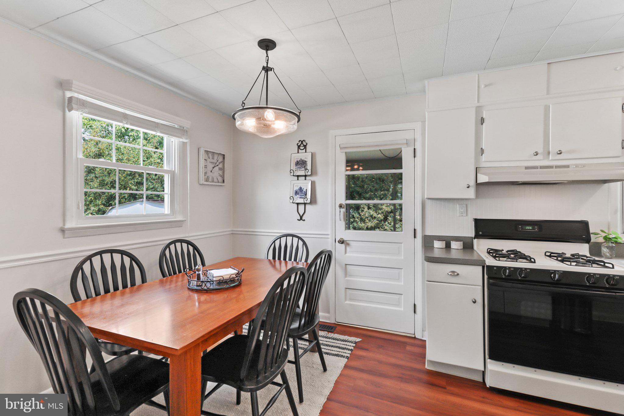 12 Overton Road Hamilton, NJ 08690 - Photo 6 of 45