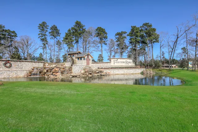 $2,700 | 14141 Isle Royal Lane, Conroe, TX 77384