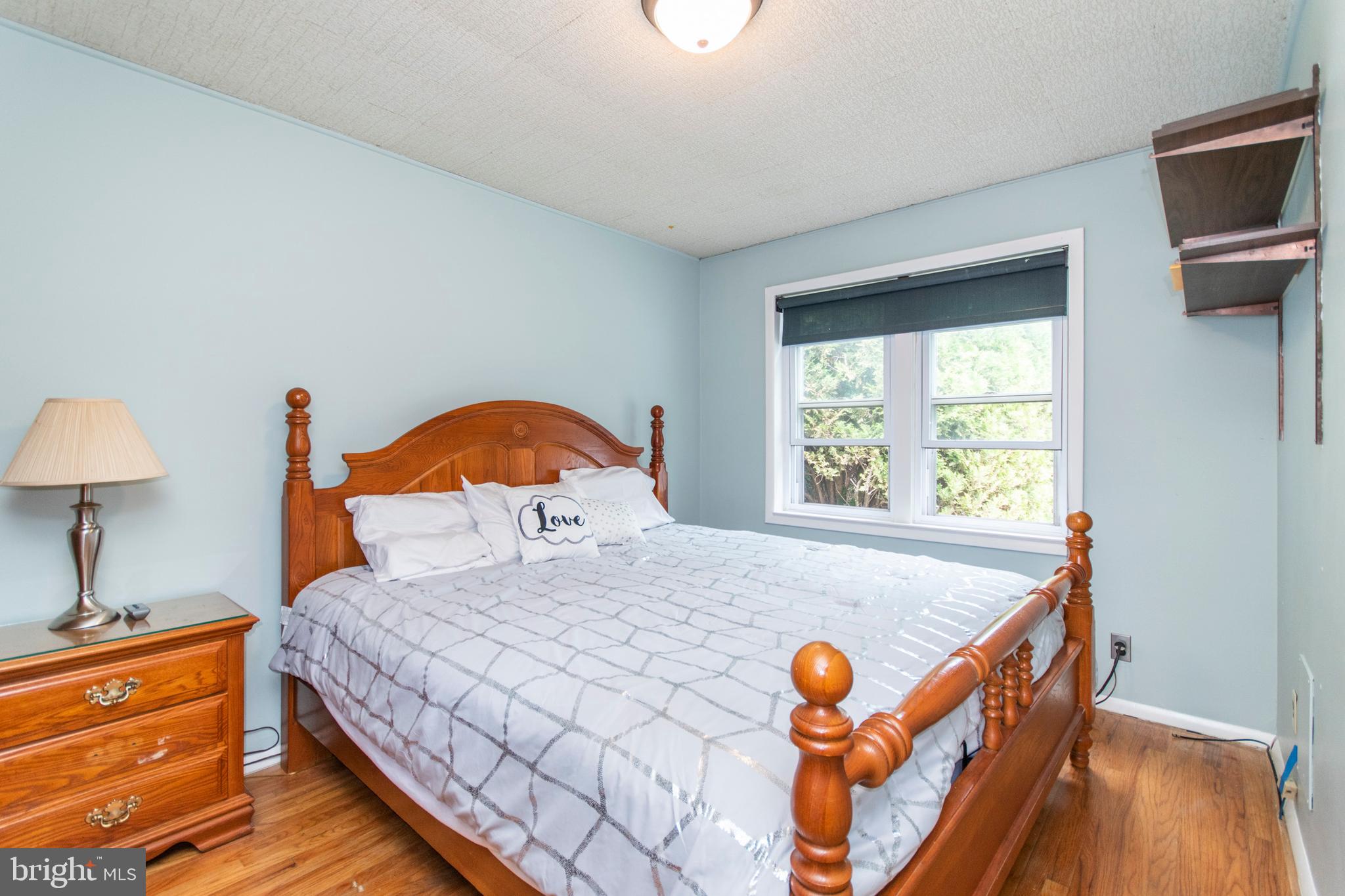 828 East Cathedral Road Philadelphia, PA 19128 - Photo 13 of 25