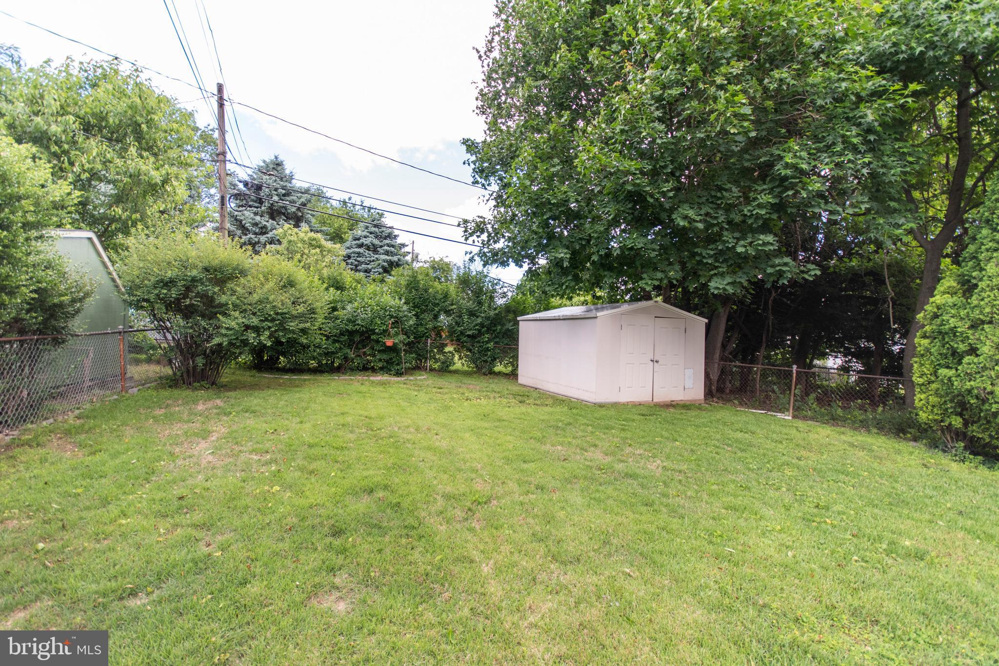 828 East Cathedral Road Philadelphia, PA 19128 - Photo 24 of 25