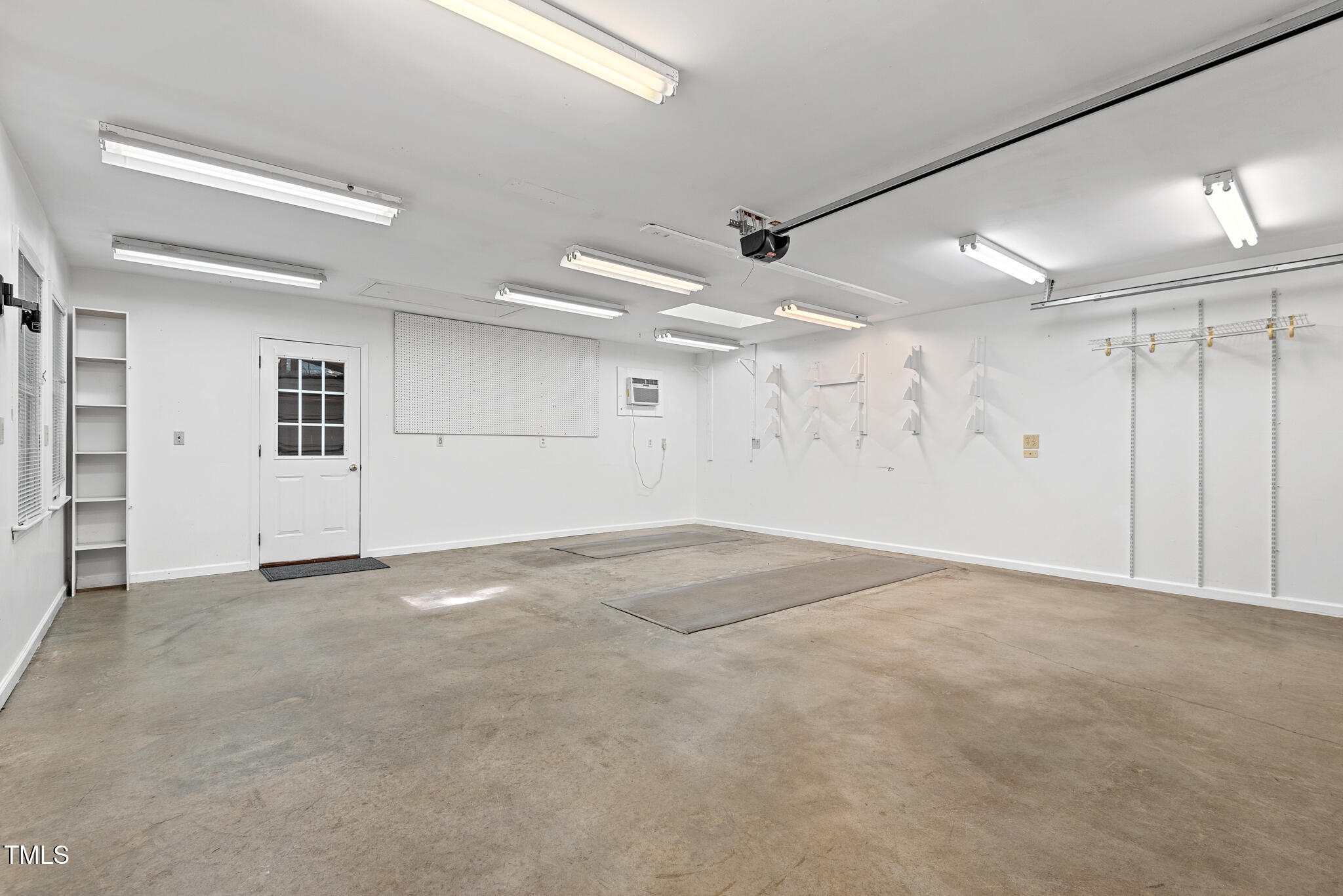 3404 Oates Drive Raleigh, NC 27604 - Photo 31 of 43