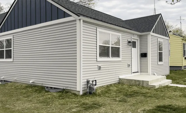 $399,500 | 851 Kingsley Avenue, St. Joseph, MI 49085