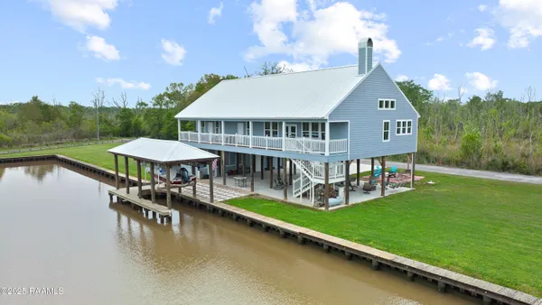 $650,000 | 9406 Amberjack Lane, Abbeville, LA 70510