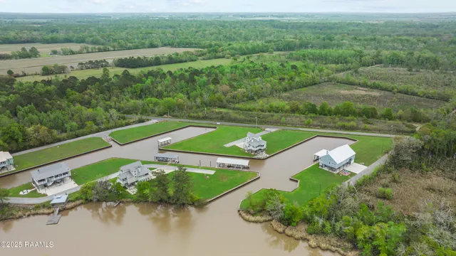 $650,000 | 9406 Amberjack Lane, Abbeville, LA 70510