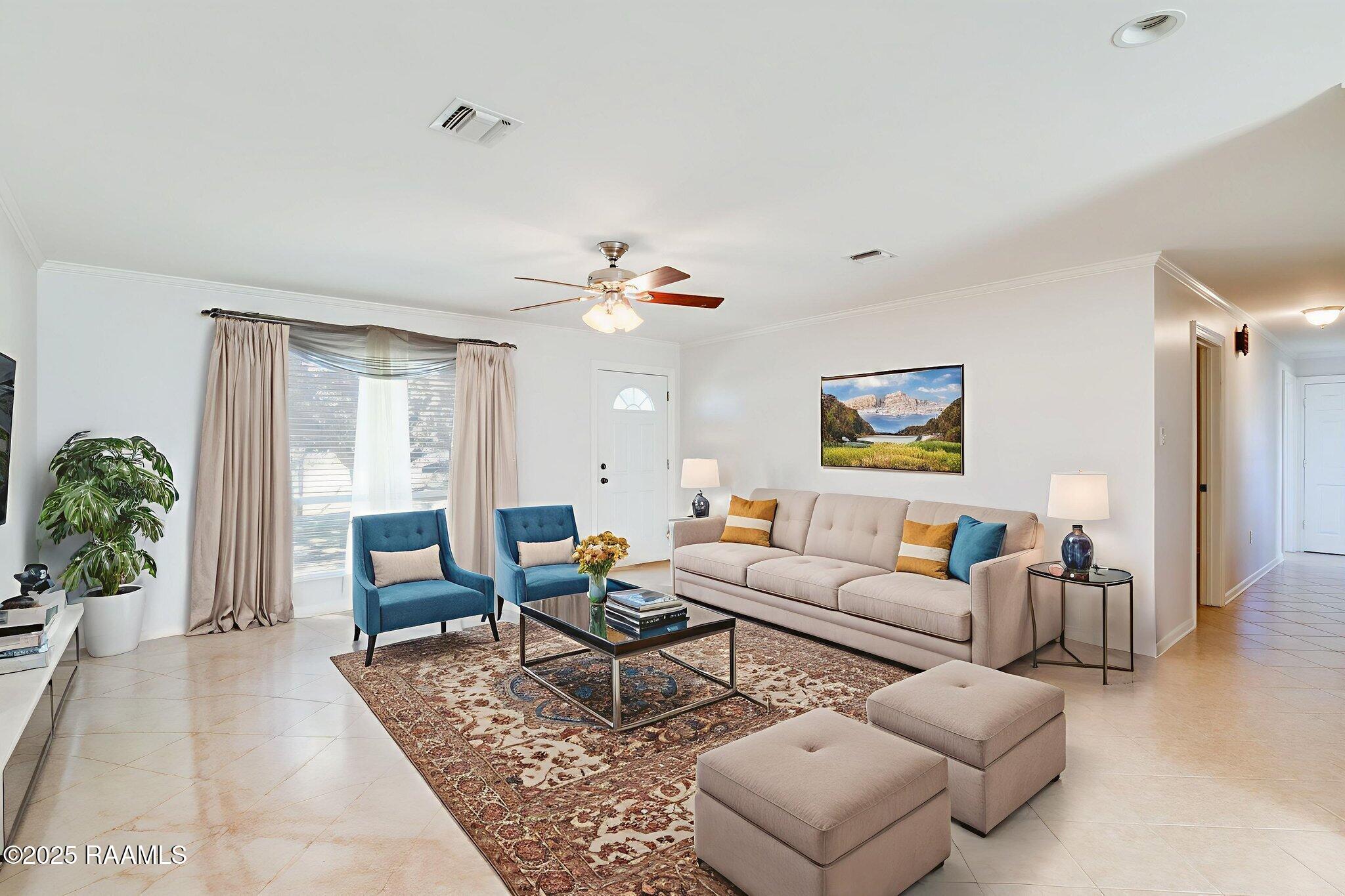 6317 Highway 14 New Iberia, LA 70560 - Photo 3 of 24 5-web-or-mls-6317 LA-14-3 virtually stag