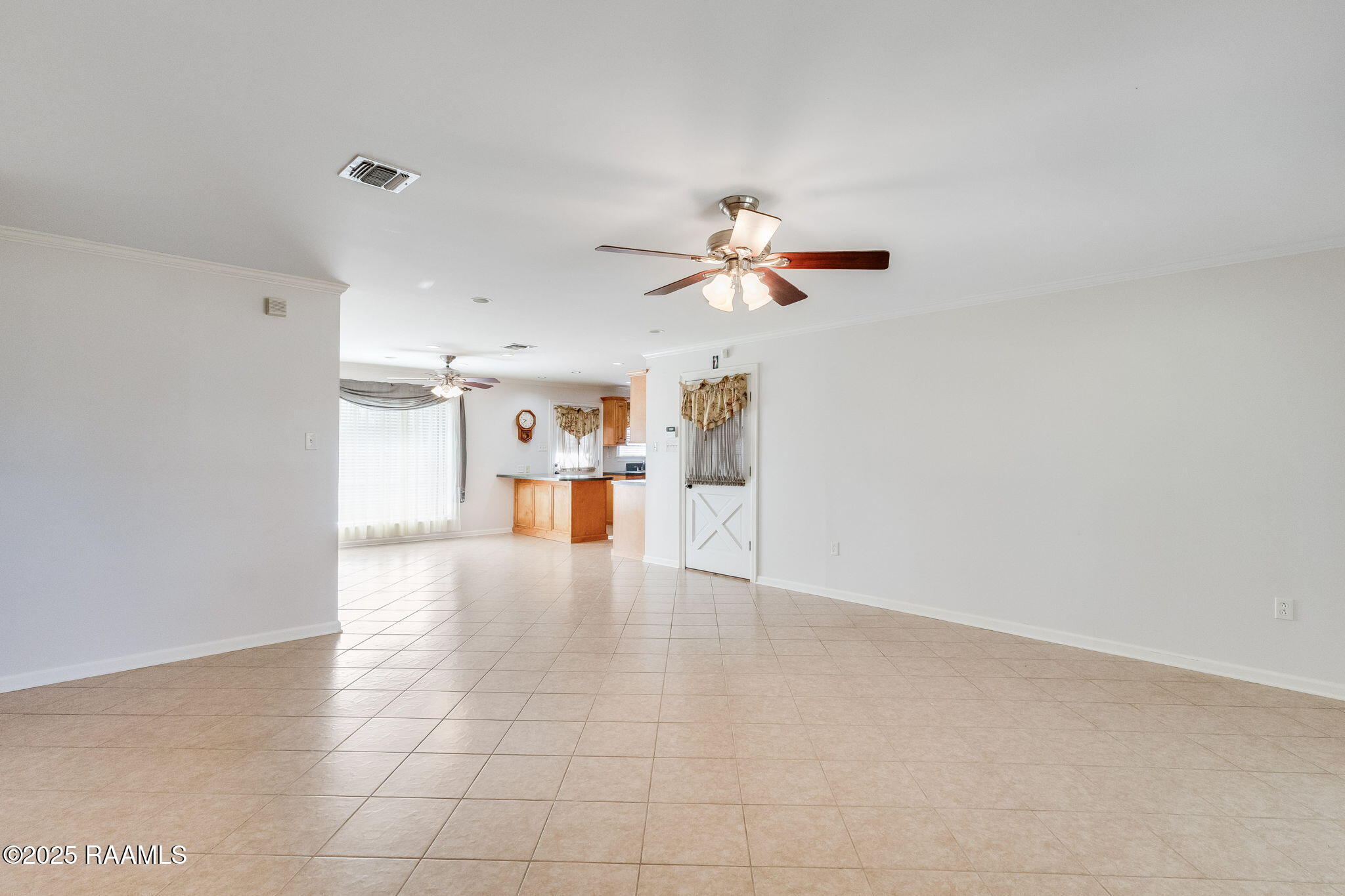 6317 Highway 14 New Iberia, LA 70560 - Photo 4 of 24 3-web-or-mls-6317 LA-14-2