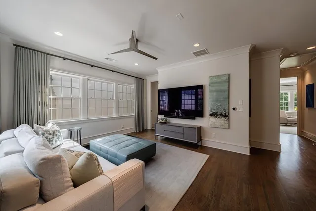 $2,850,000 | 209 Dovecrest Drive, Atlanta, GA 30305