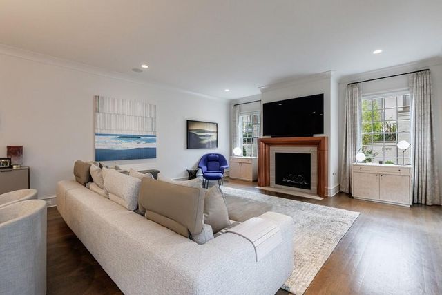 $2,850,000 | 209 Dovecrest Drive, Atlanta, GA 30305