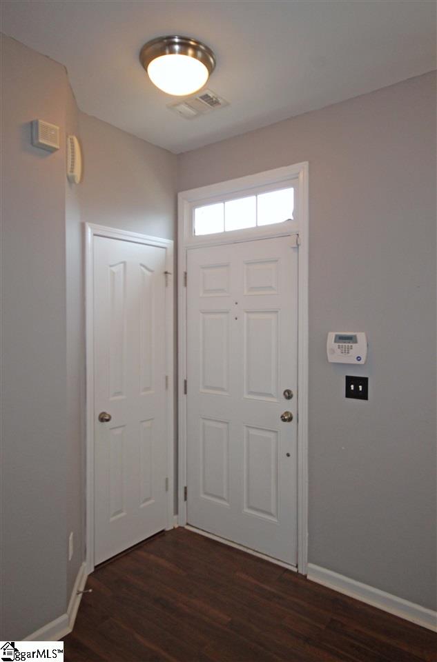 301 Intrepid Court Greer, SC 29650 - Photo 2 of 17 Gallery Image 2