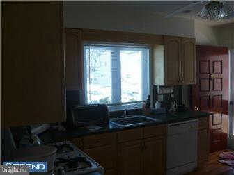 9308 Andover Road Philadelphia, PA 19114 - Photo 4 of 12 Gallery Image 4