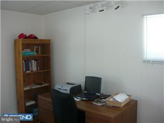 9308 Andover Road Philadelphia, PA 19114 - Photo 6 of 12 Gallery Image 6
