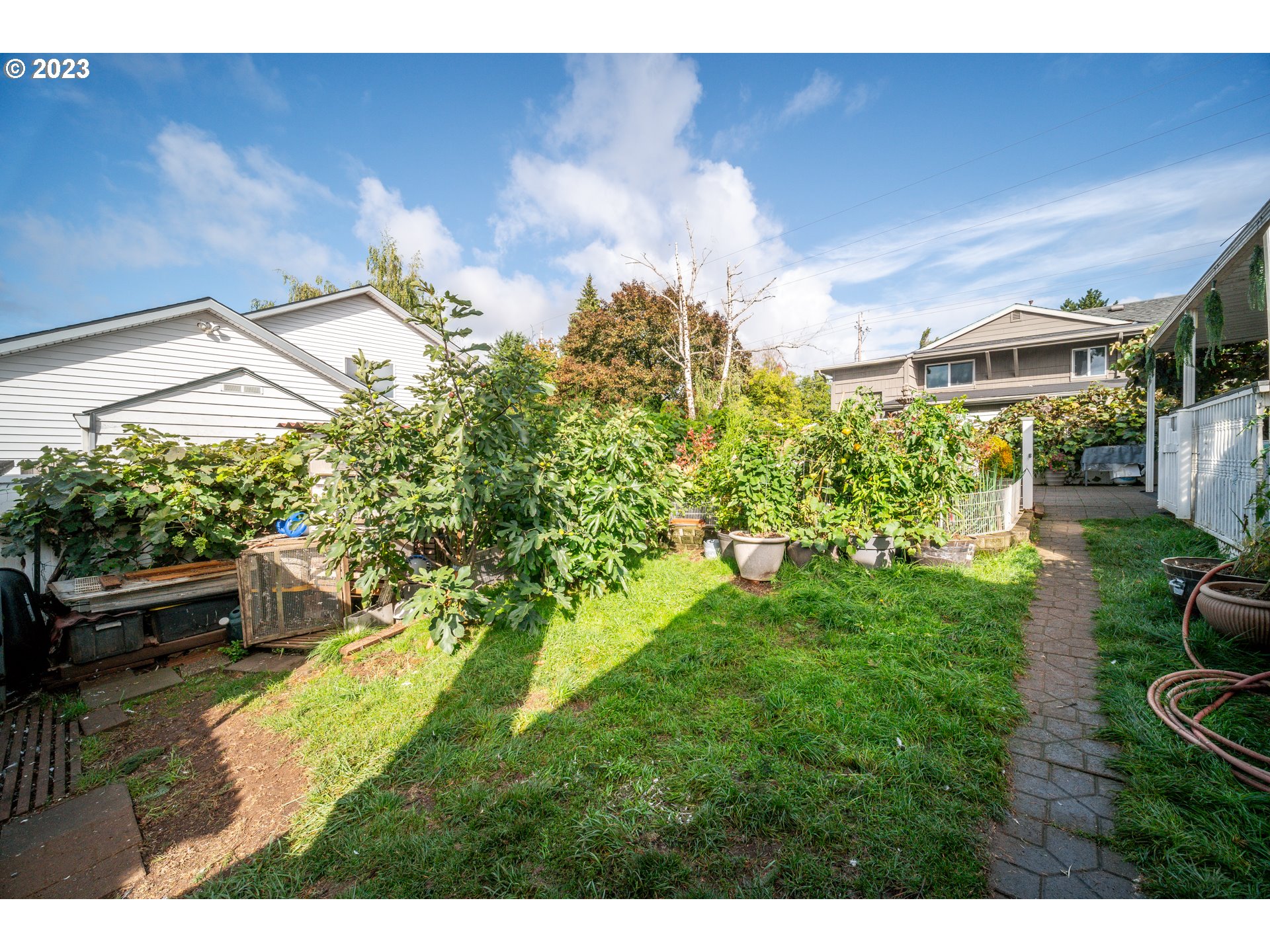 Undisclosed Address Vancouver, WA 98665 - Photo 16 of 16 a view of a backyard with sitting area