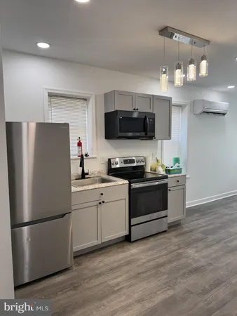 $1,300 | 214 West 8th Street, Unit 1, Chester, PA 19013