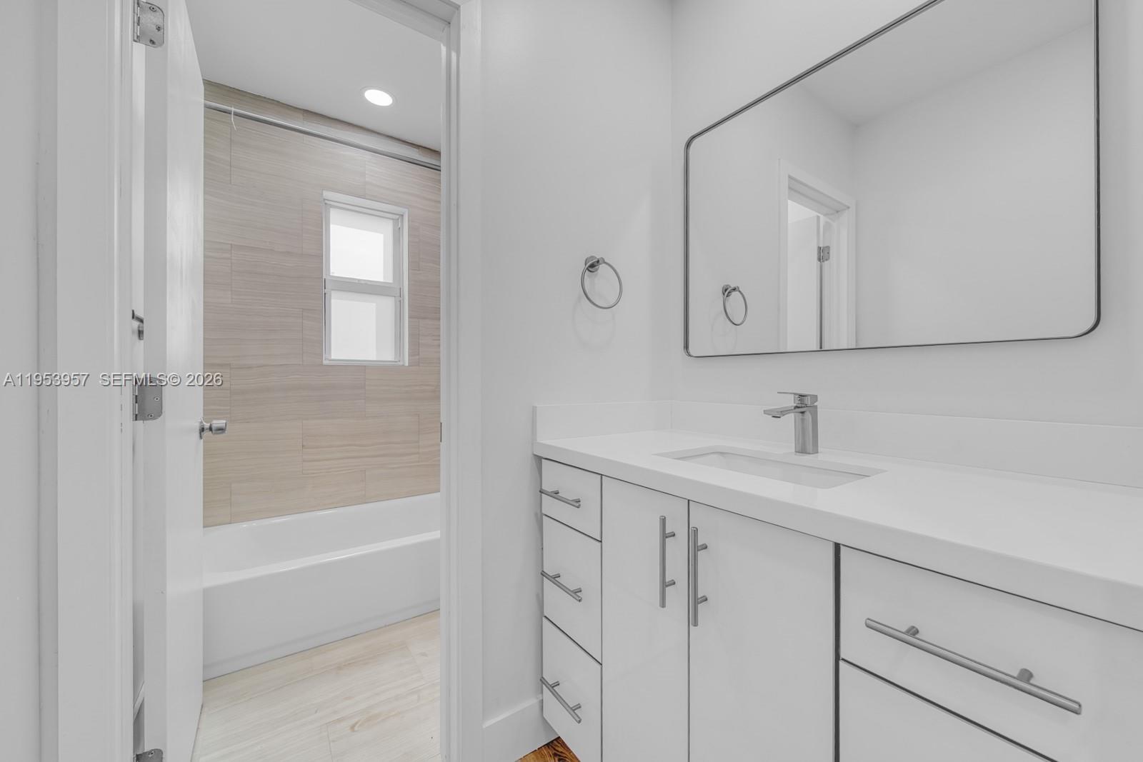 4345 Southwest 5th Terrace Miami, FL 33134 - Photo 14 of 27