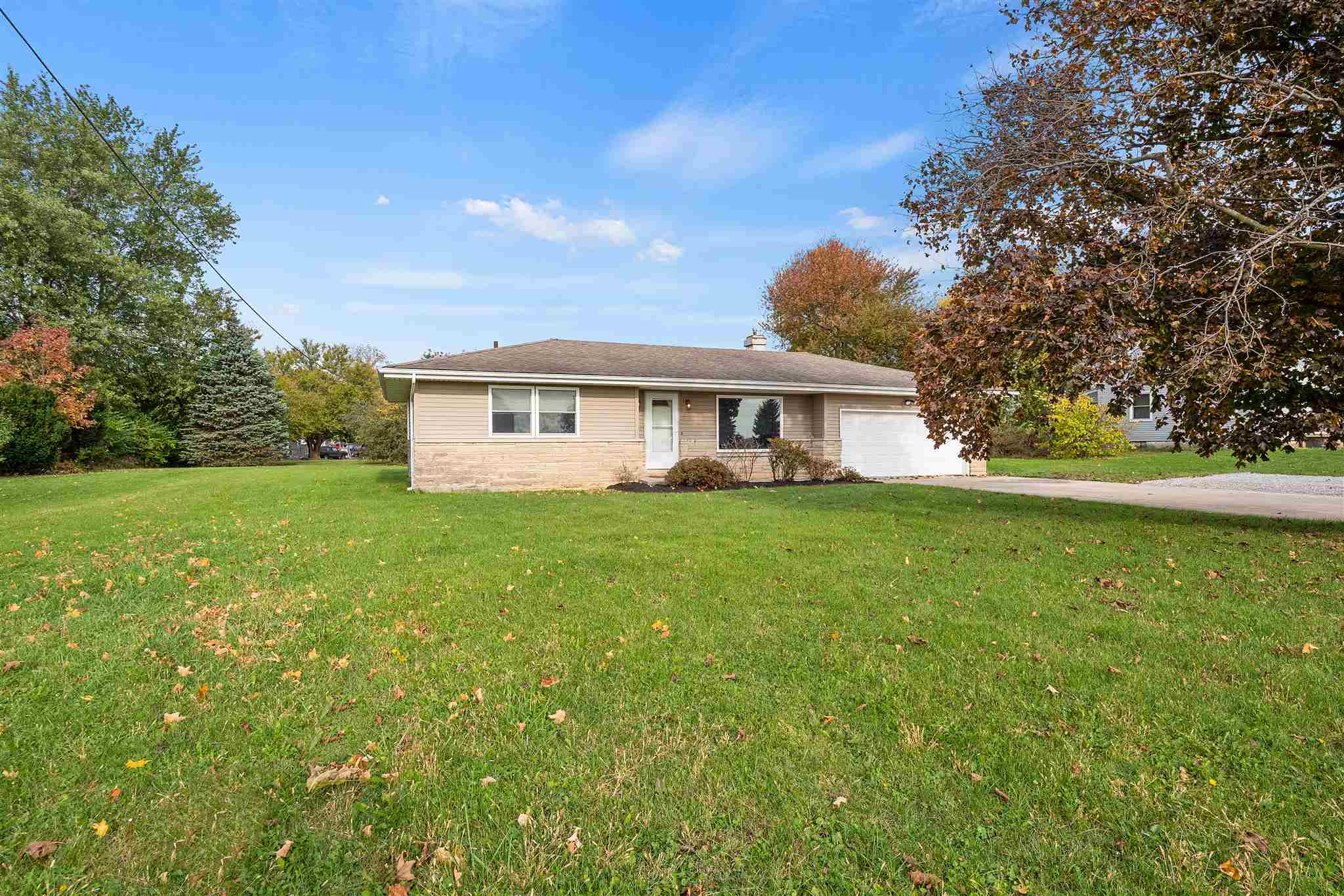 11942 Indianapolis Road Yoder, IN 46798 - Photo 3 of 19