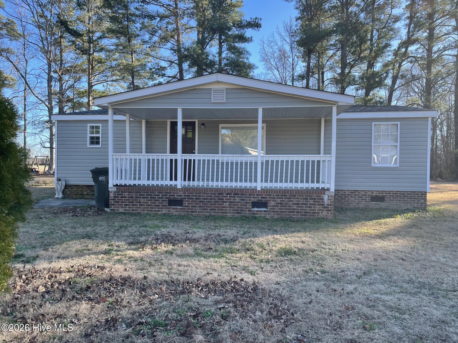 52 Classic Road Plymouth, NC 27962 - Photo 2 of 14 002 Front View 2