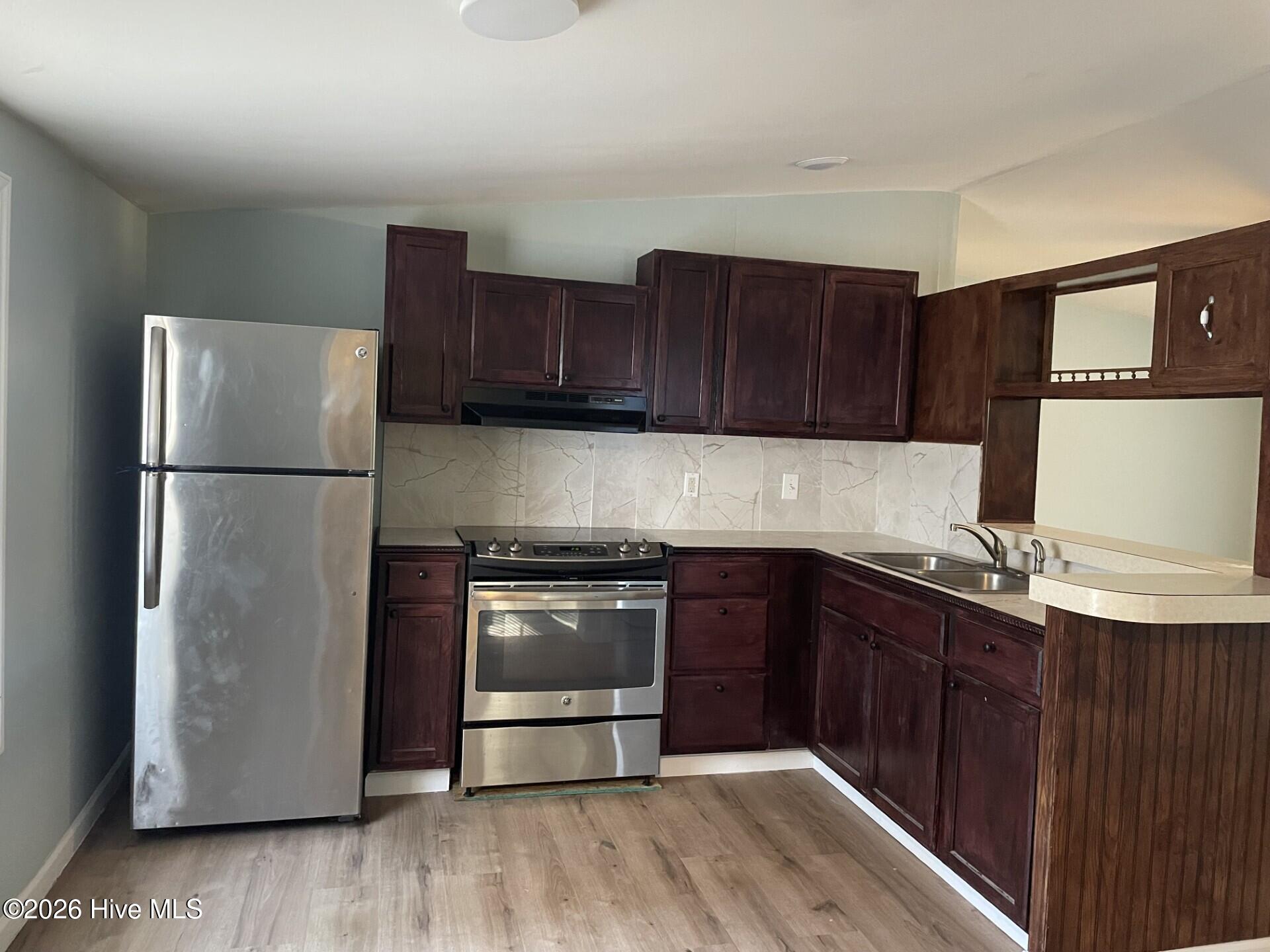 52 Classic Road Plymouth, NC 27962 - Photo 5 of 14 005 Kitchen-combo