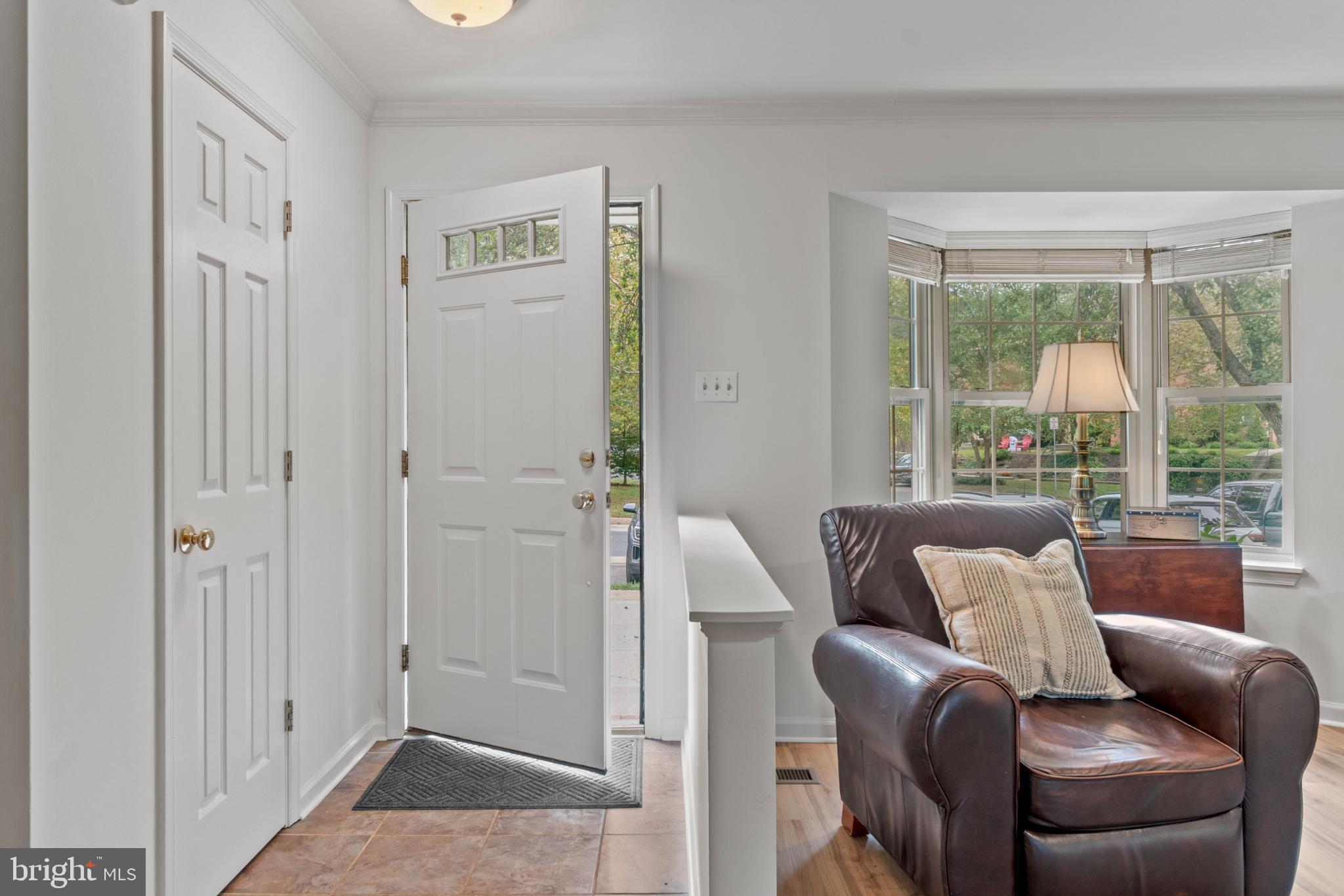 146 English Run Circle Sparks, MD 21152 - Photo 3 of 37 Welcoming entryway with natural light.
