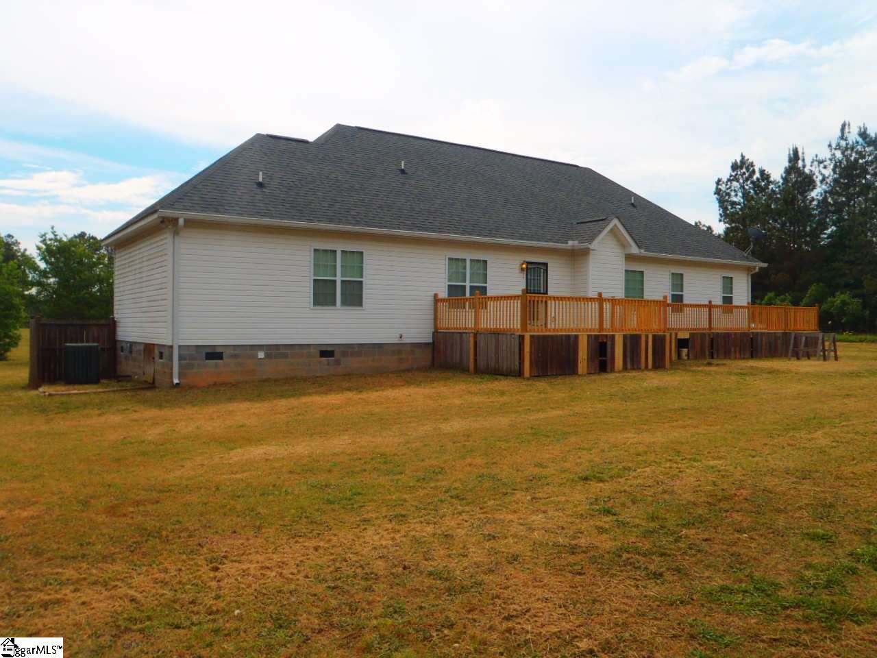 196 State Rd S-30-83 Laurens, SC 29360 - Photo 25 of 26
