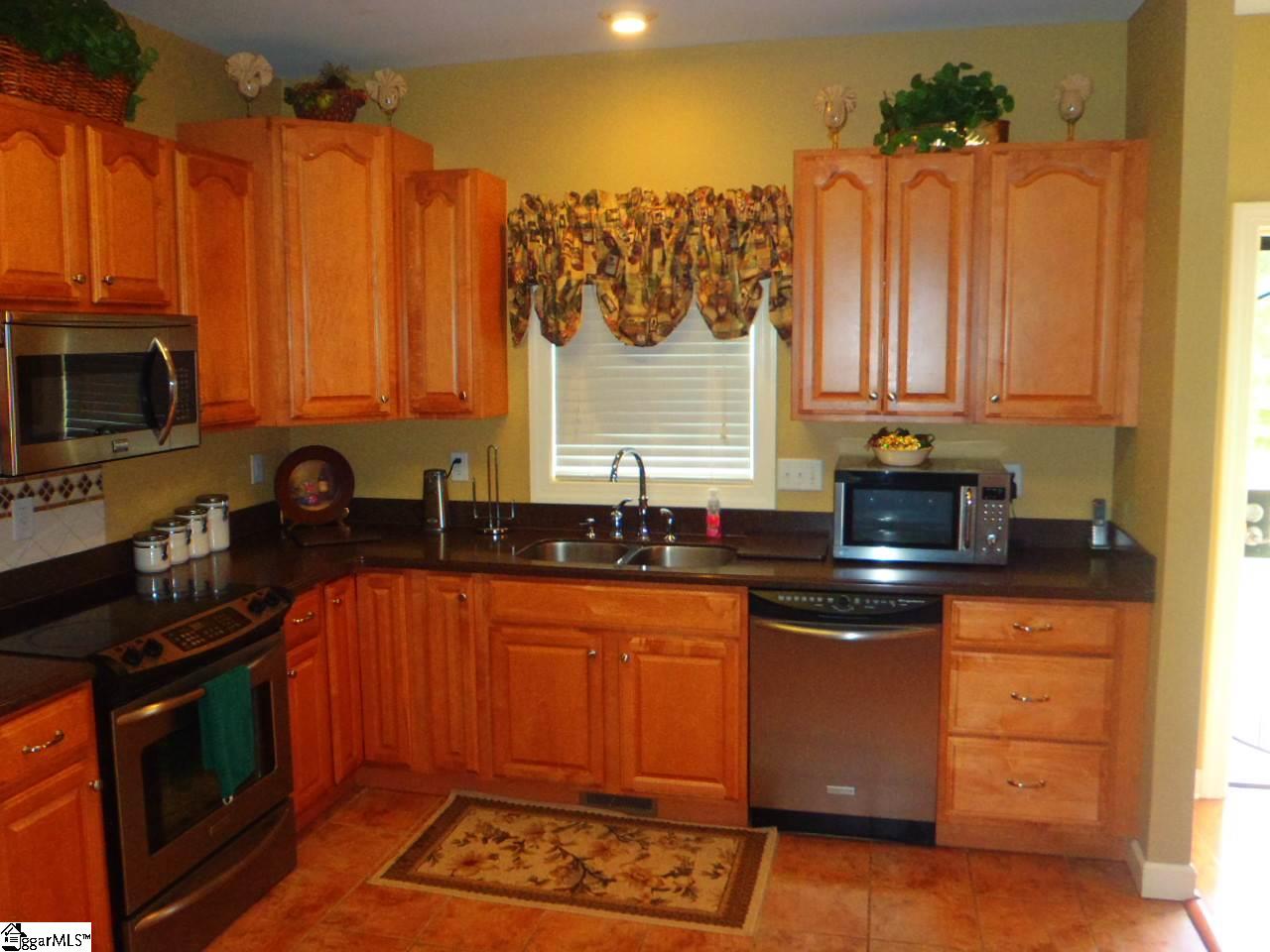 196 State Rd S-30-83 Laurens, SC 29360 - Photo 5 of 26