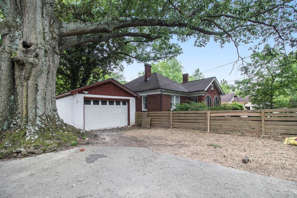 1755 Langston Avenue Southwest Atlanta, GA 30310 - Photo 28 of 44 Gallery Image 28