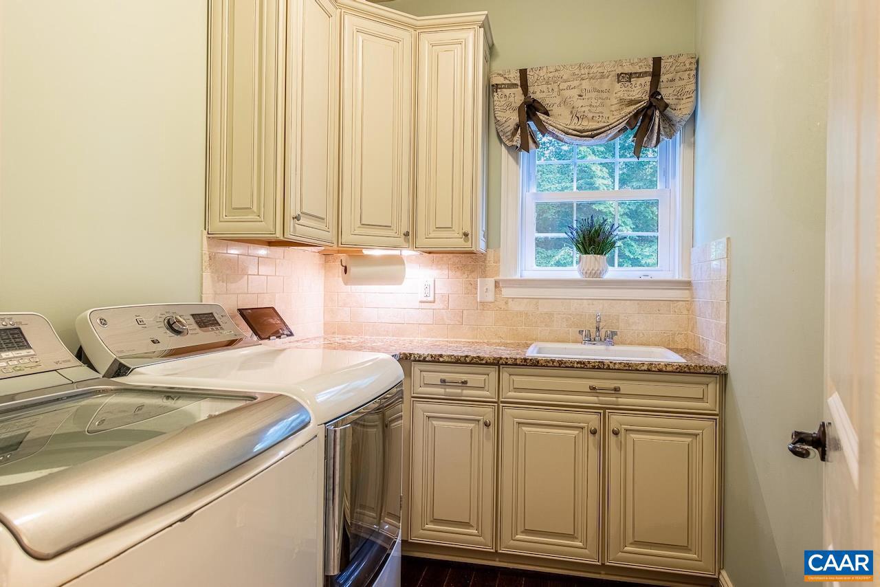 2084 Piper Way Keswick, VA 22947 - Photo 36 of 50