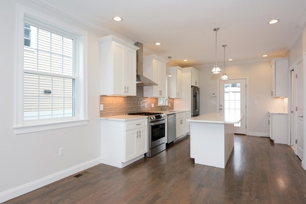 95 Boardman Street, Unit 1 Boston, MA 02128 - Photo 2 of 29