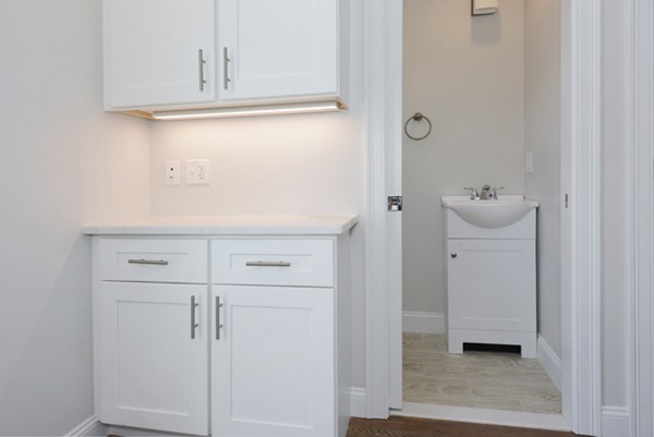 95 Boardman Street, Unit 1 Boston, MA 02128 - Photo 9 of 29