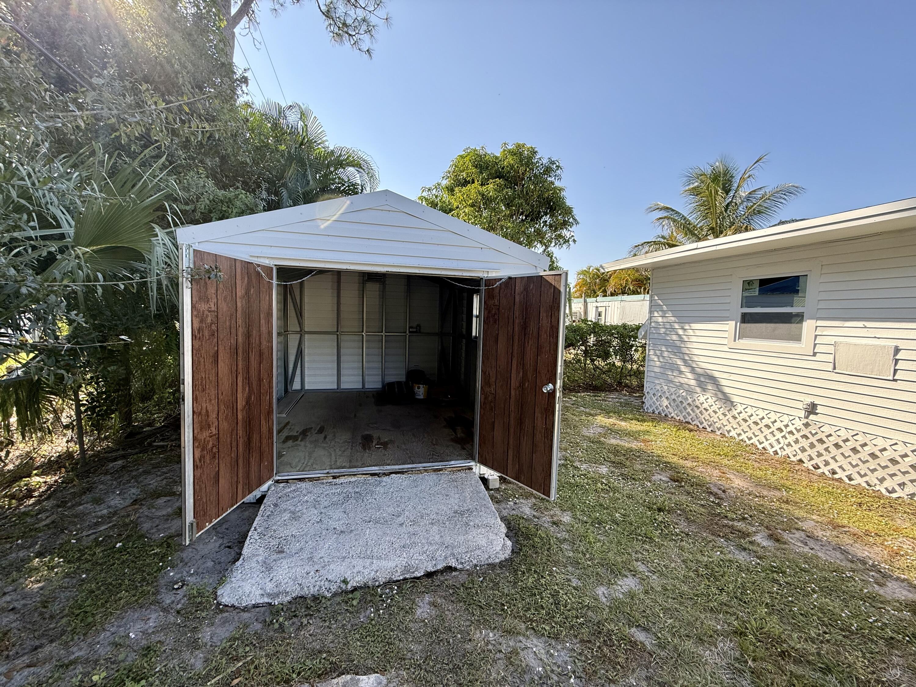 2662 Southeast Janet Street Stuart, FL 34997 - Photo 13 of 41 Photo Nov 23 2025, 2 13 12 PM