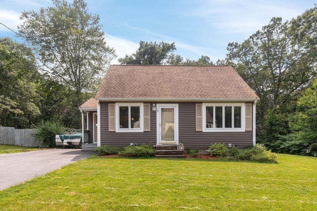 15 Partridge Hill Road Billerica, MA 01821 - Photo 3 of 32 Gallery Image 3