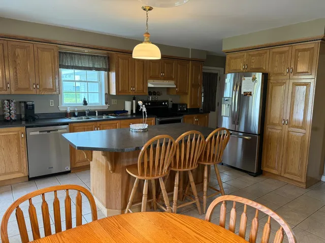 $6,250,000 | 596 New Canada Road, New Canada, ME 04743