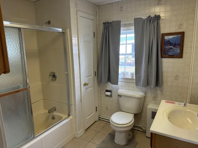 $6,250,000 | 596 New Canada Road, New Canada, ME 04743