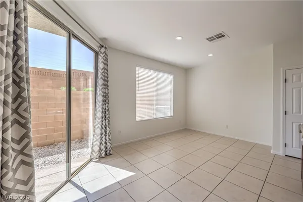 $2,000 | 10057 Bonterra Avenue, Las Vegas, NV 89129