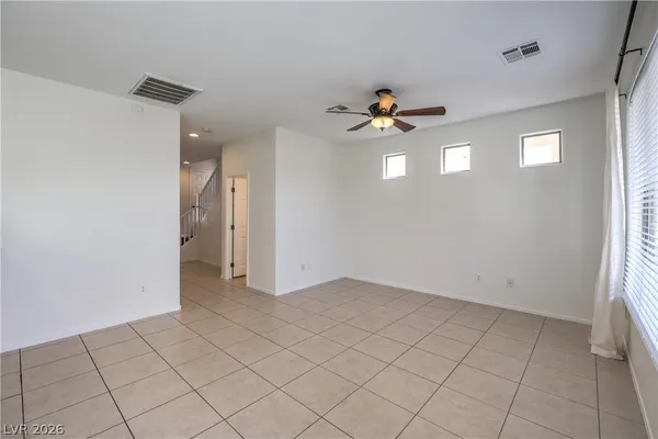 $2,000 | 10057 Bonterra Avenue, Las Vegas, NV 89129