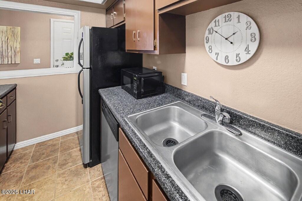 9170 Riverside Drive, Unit 26 Parker, AZ 85344 - Photo 8 of 31 9170 Riverside Dr., #26 I (6)