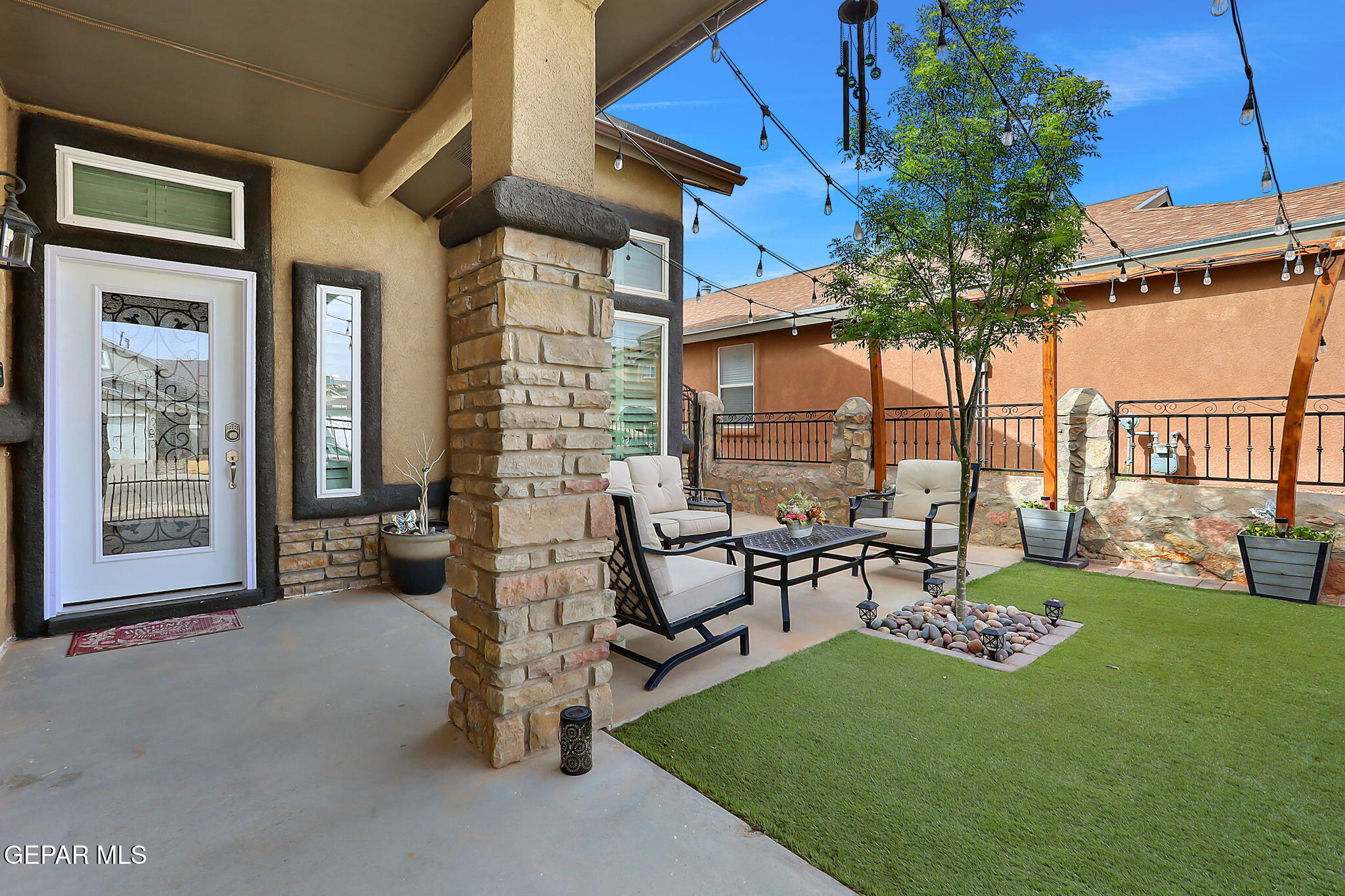 541 Kearney Way El Paso, TX 79928 - Photo 5 of 46 4-web-or-mls-IMG_9936