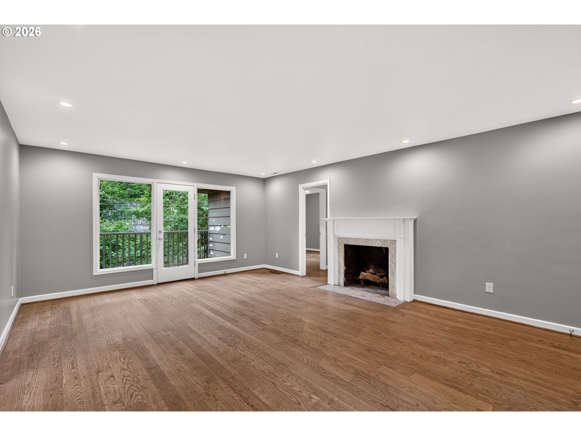 4842 Southwest Elm Lane Portland, OR 97221 - Photo 11 of 47