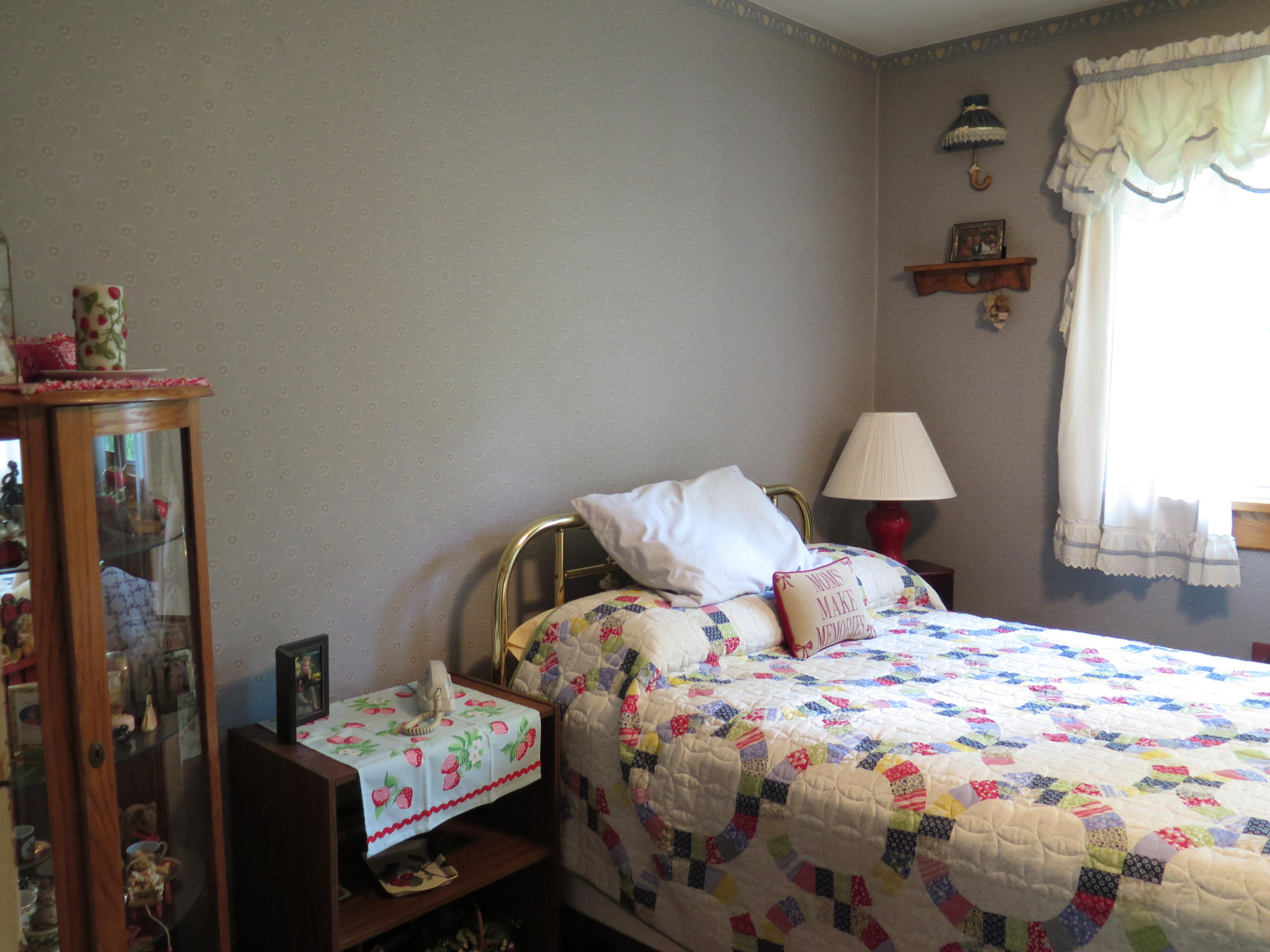 2315 Rutrough Road Southeast Roanoke, VA 24014 - Photo 17 of 38 a bedroom with bed and a baby crib
