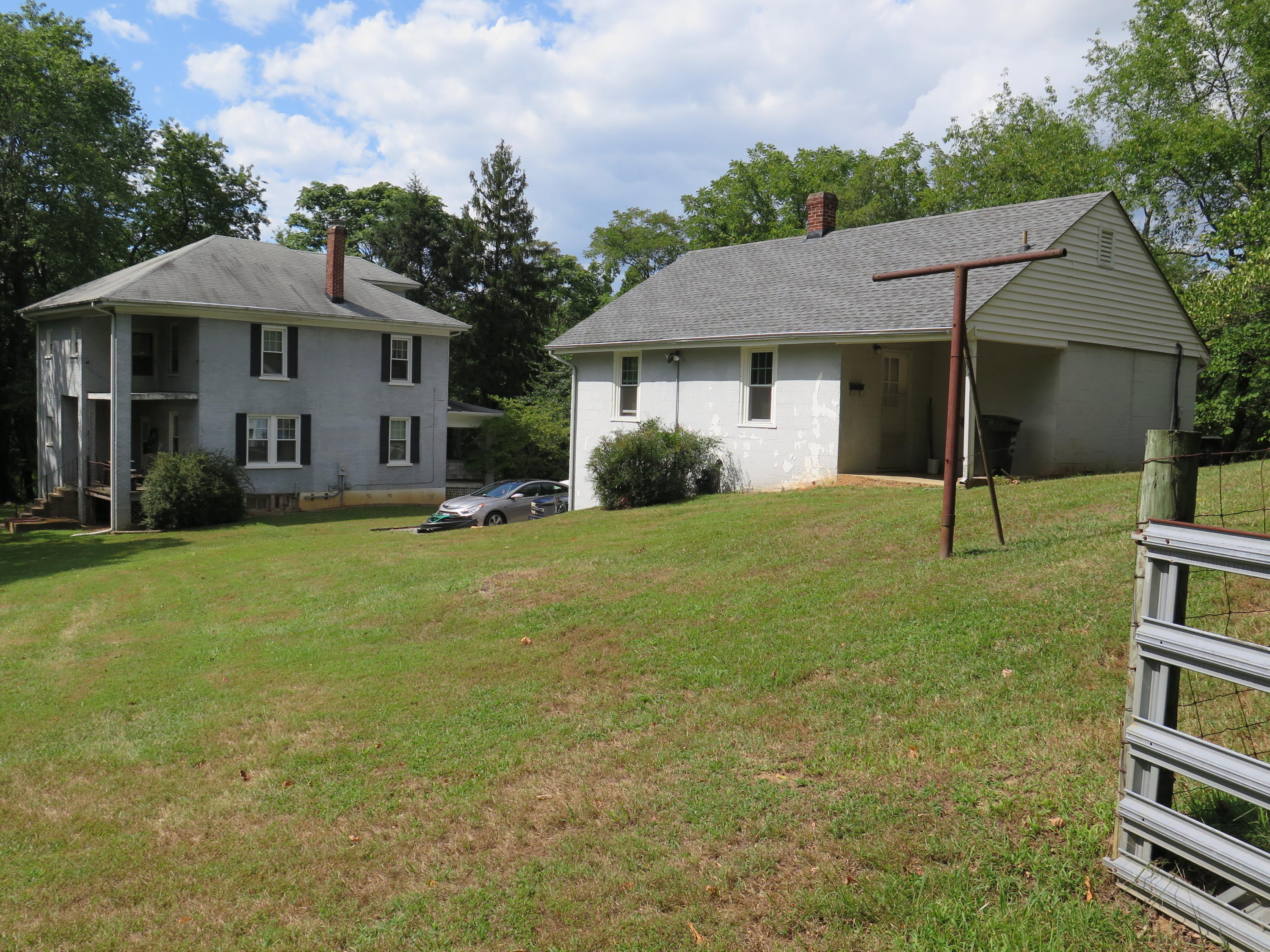 2315 Rutrough Road Southeast Roanoke, VA 24014 - Photo 31 of 38 a house view with a garden space