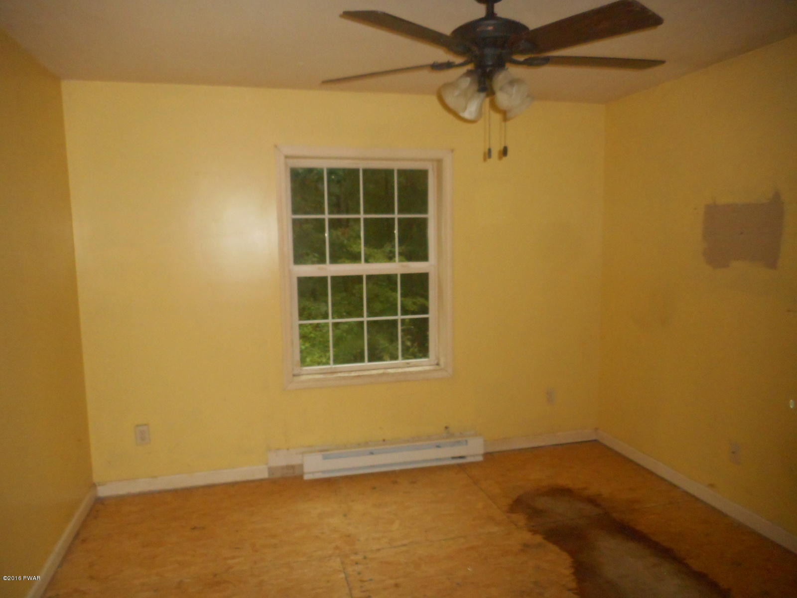 48 Ash Road East Stroudsburg, PA 18302 - Photo 15 of 19 DSCN1559