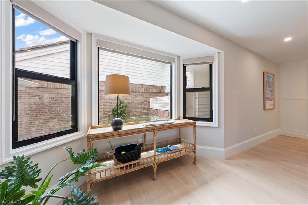 569 Park Shore Drive, Unit G5 Naples, FL 34103 - Photo 19 of 45