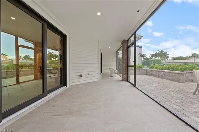 a view of a building with an outdoor space